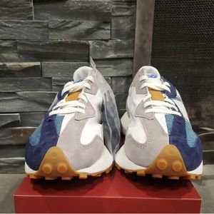 New Balance 327 Levi's Navy